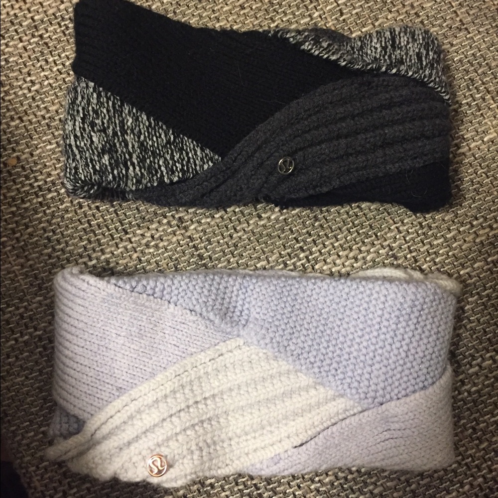 Warm Lululemon head wraps w Lululemon shopping bag
